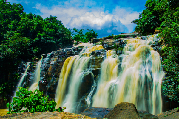 The Complete Guide to See Beautiful Waterfalls in Jharkhand |Stylesatlife