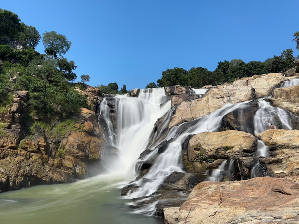 The Complete Guide to See Beautiful Waterfalls in Jharkhand |Stylesatlife