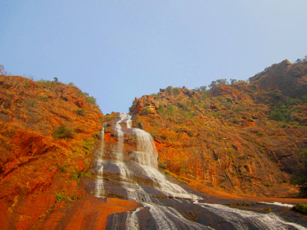 Nature's Beauty to Be Seen in the Waterfalls in Odisha |Stylesatlife