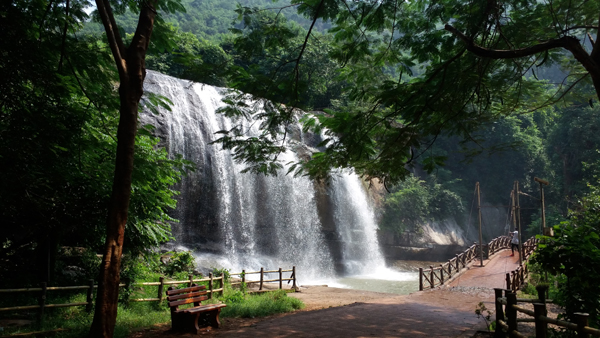 Nature's Beauty to Be Seen in the Waterfalls in Odisha |Stylesatlife