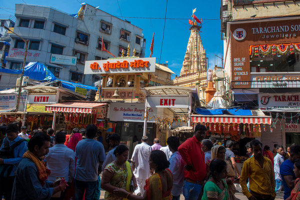 These 9 Temples in Mumbai are a Spiritual Must-Visit | I Fashion Styles