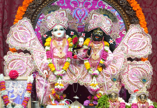 The 9 Most Mesmerizing Temples in Mysore | I Fashion Styles