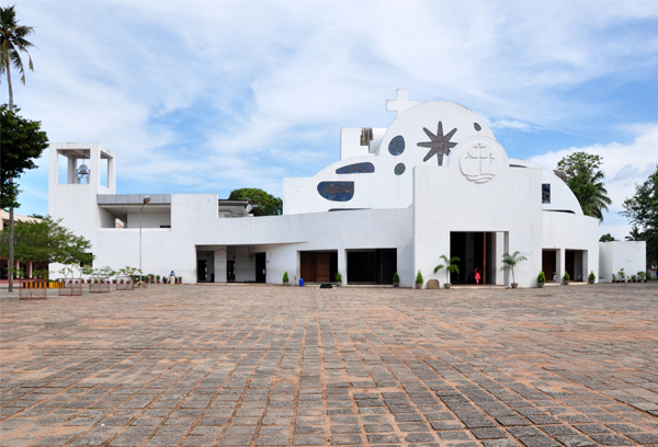 10 Most Famous Churches in Kerala You Must Visit In 2024