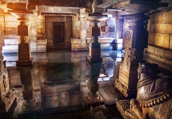 12 Famous and Must Visit Temples In Hampi With Details