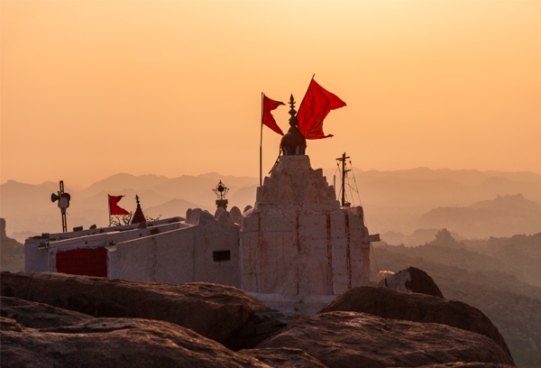 12 Famous and Must Visit Temples In Hampi With Details
