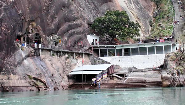 9 Famous Temples in Punjab With Details | I Fashion Styles