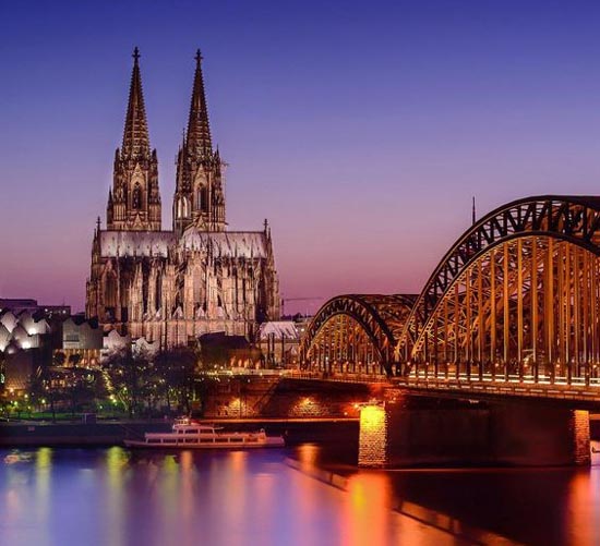 15 Best Honeymoon Destinations In World With Details | I Fashion Styles