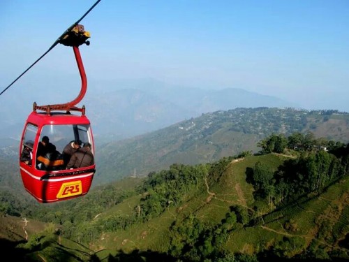 Top 9 Most Romantic Honeymoon Places in Darjeeling to Visit in 2023