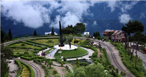 Top 9 Most Romantic Honeymoon Places in Darjeeling to Visit in 2023