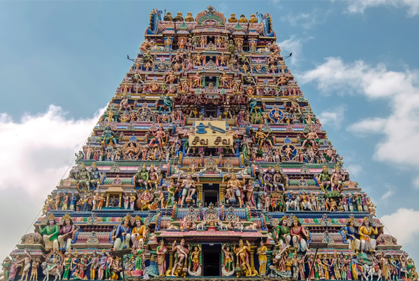 15 Famous Temples in South India You Must Visit in 2024