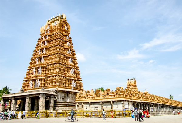 15 Famous Temples in South India You Must Visit in 2024