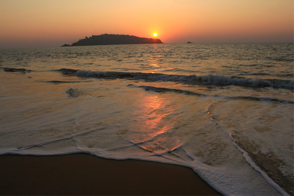 Top 9 Famous Beaches in Karnataka to Visit in 2023 | I Fashion Styles