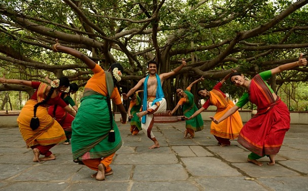 Top 15 Tourist Places In Chennai (With Photos &amp; Details 2023)