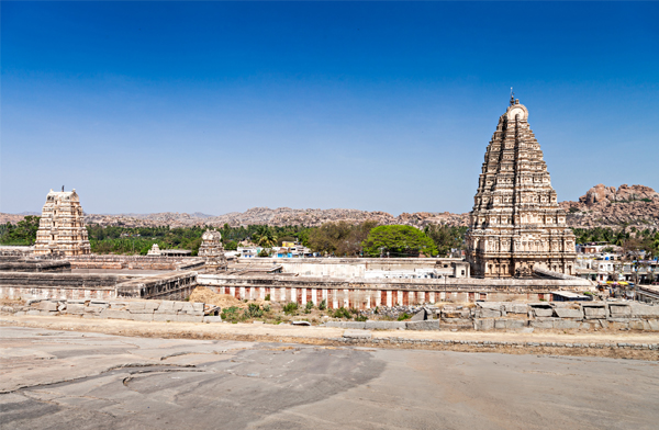 9 Famous Temples in Karnataka with Information | I Fashion Styles