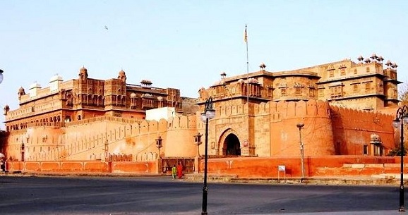 Top 15 Historical Forts In India That You Must Visit In 2023 | I Fashion Styles