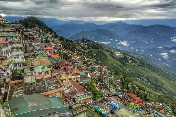 Top 30 Famous Hill Stations in India For an Enjoyable Vacation