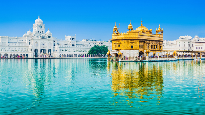 29 List of Best Honeymoon Places In India for Spending More Days