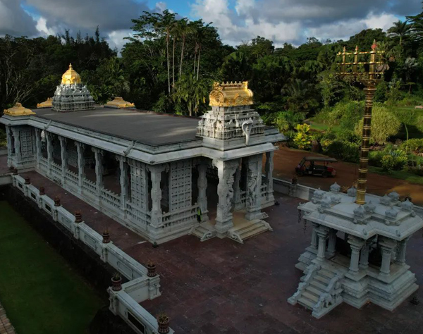 10 Most Famous Temples In America You Must Visit | I Fashion Styles