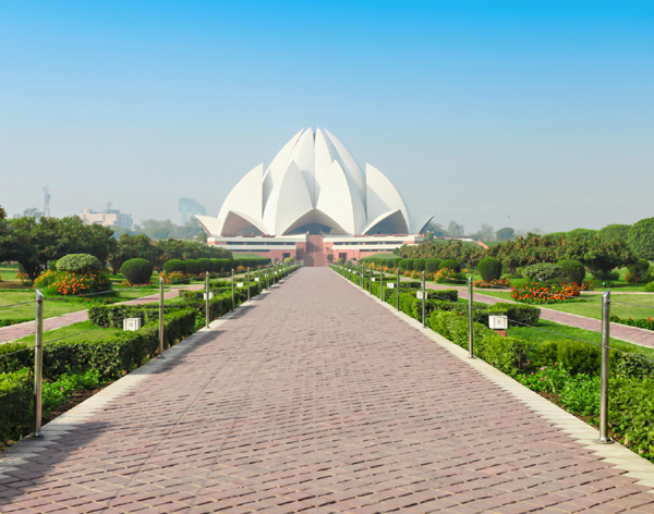 9 Famous Temples in Delhi That You Must Visit | I Fashion Styles