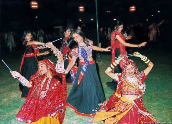 Gujarat Festivals: 16 Famous Festivals You Should Be A Part Of In 2023.
