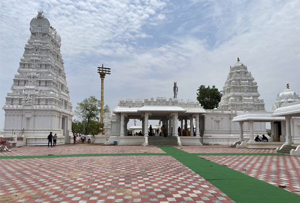 12 Most Famous Hindu Temples In Telangana With Details | I Fashion Styles