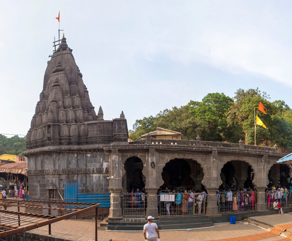 10 Famous Temples In Maharashtra With Interesting Facts