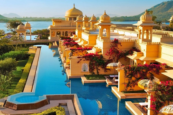 30 Best Tourist Places in India with Details | I Fashion Styles