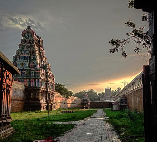 Top 14 Largest Temples In India With Highlights | I Fashion Styles