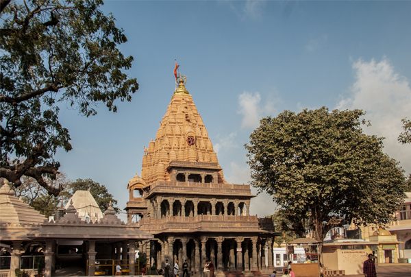18 Famous Shiva Temples in India to Include Your Devotional Yatra