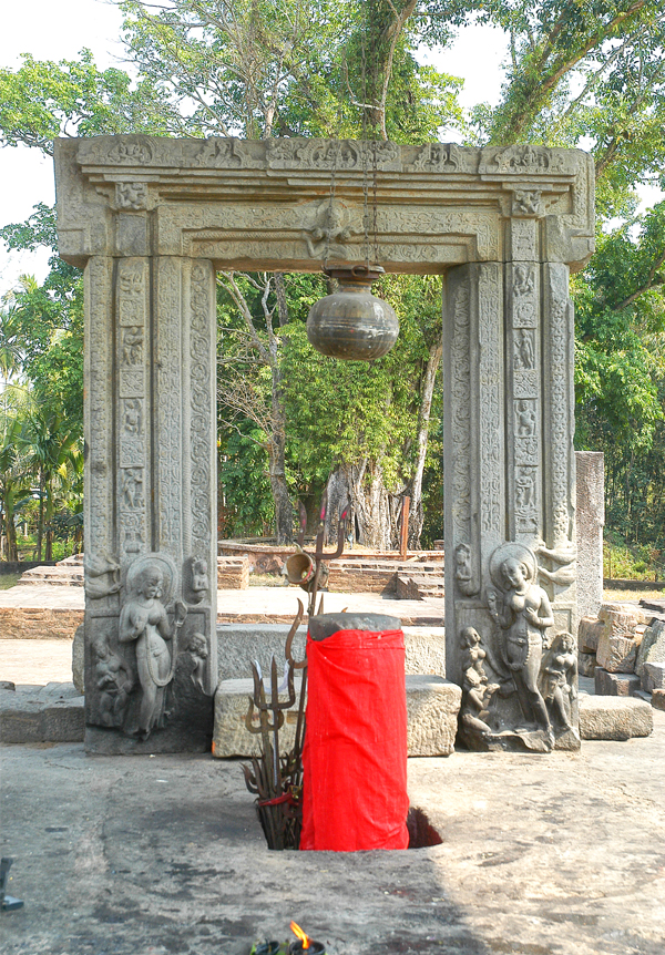 9 Famous Temples in Assam Must Visit | I Fashion Styles