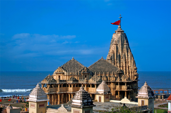 Top 9 Richest Temples in India Must See | I Fashion Styles