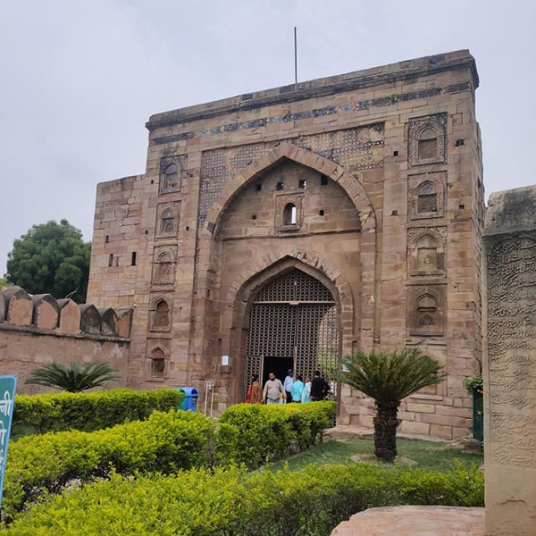 Top 27 Tourist Places to Visit in Varanasi (Kashi) | I Fashion Styles