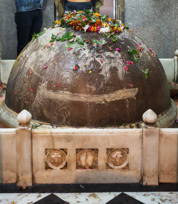 Top 20 Famous Temples in Varanasi That You Can Add To Your Itinerary