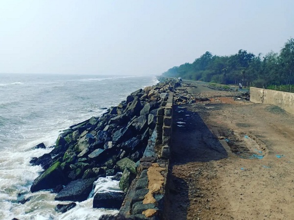 10 Captivating Kakinada Tourist Spots (Beaches, Hotels, Shopping)