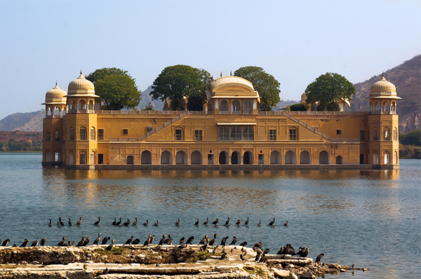 9 Romantic Honeymoon Places In Jaipur for Newlyweds 2023