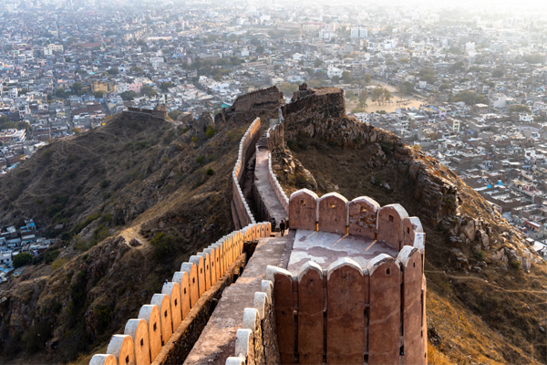 9 Romantic Honeymoon Places In Jaipur for Newlyweds 2023