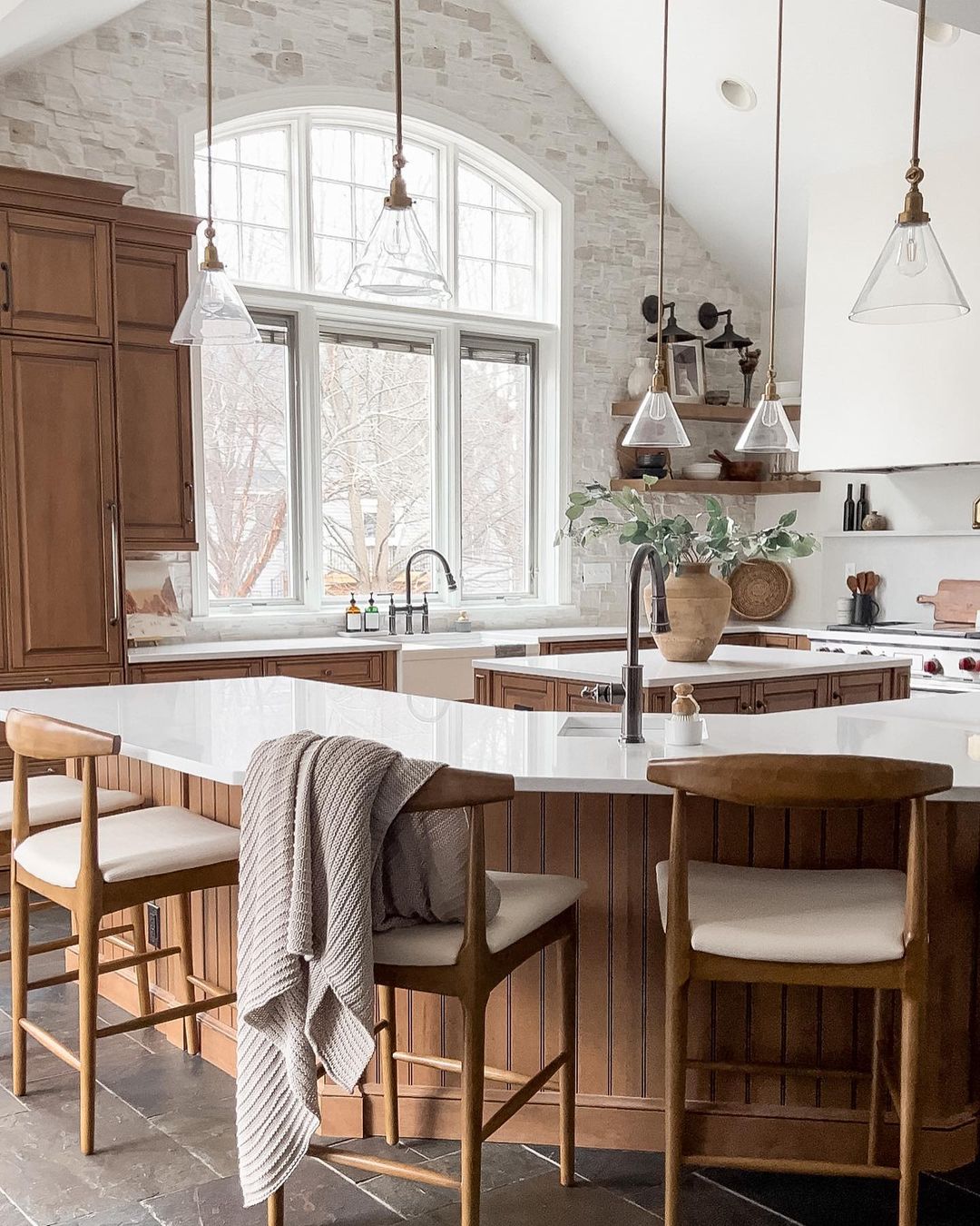 10+ Beautiful Kitchen Chair Designs to Upgrade Your Home