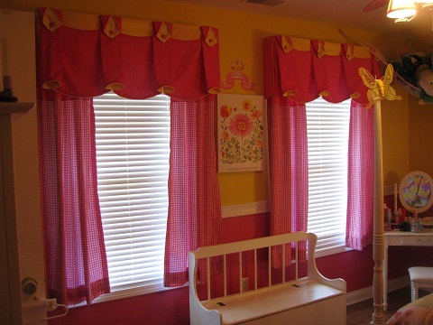 9 Latest and Cute Valance Curtain Designs For Home | I Fashion Styles