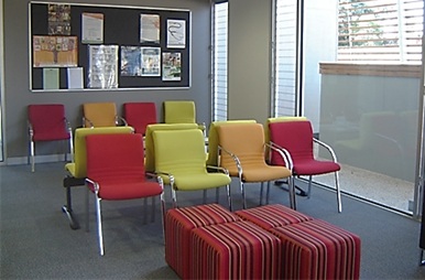 9 Trendy and Unusual Visitor Chairs | I Fashion Styles