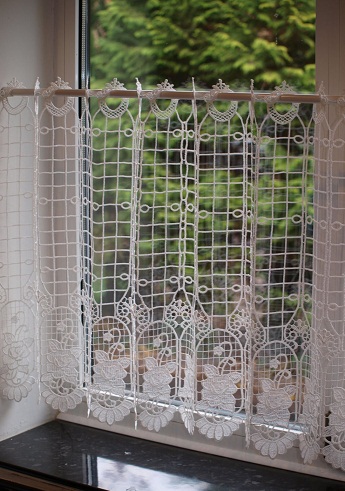 15 Nice Looking Net Curtains With Pictures | I Fashion Styles