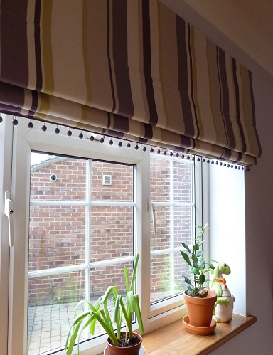15 Different Types of Blind Curtains to Block out Light