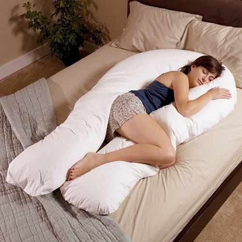 9 Modern Contour Pillow Designs With Pictures In India