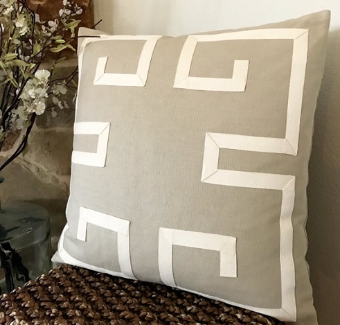 9 Modern Big Pillow Designs With Pictures In India