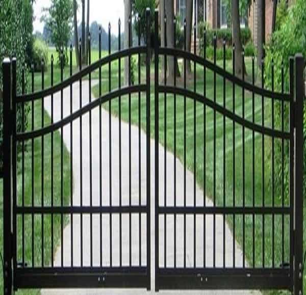 10 Beautiful Wrought Iron Gate Designs With Pictures