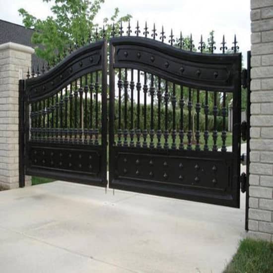 10 Latest Iron Gate Designs For House With Pictures In 2023
