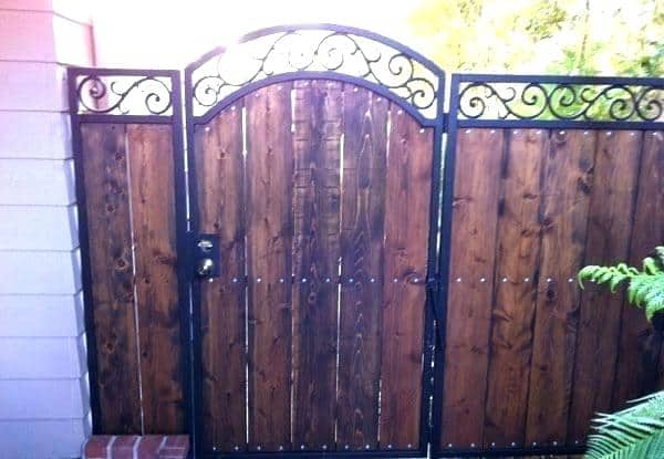 10 Latest Iron Gate Designs For House With Pictures In 2023
