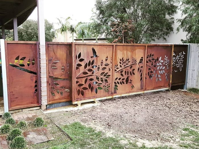 10 Simple and Best Sliding Gate Designs For Homes
