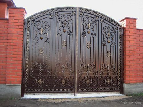 25 Latest Small and Large Gate Designs for Home Compound