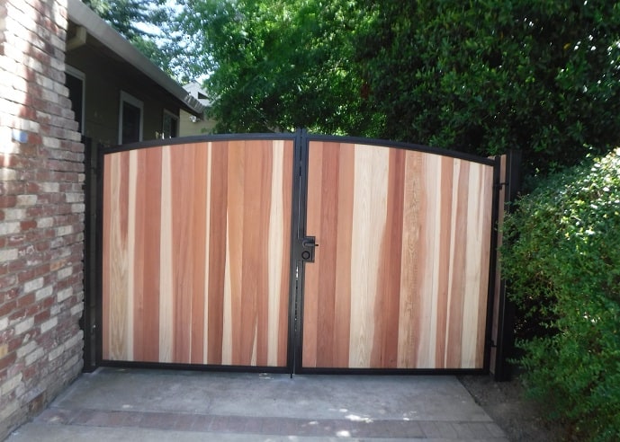 25 Latest Small and Large Gate Designs for Home Compound