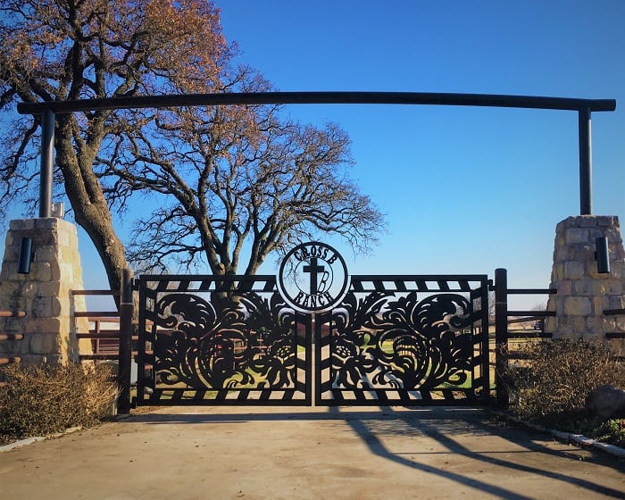 25 Latest Small and Large Gate Designs for Home Compound